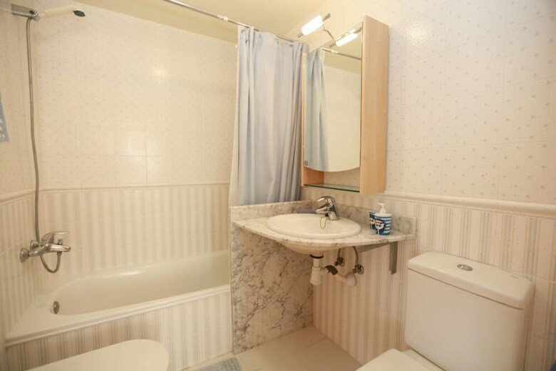 Apartamento Animada Para 5 Personas En Cambrils
