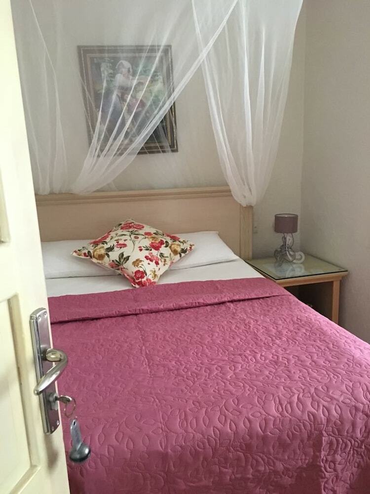 Hotel Melaike Otel