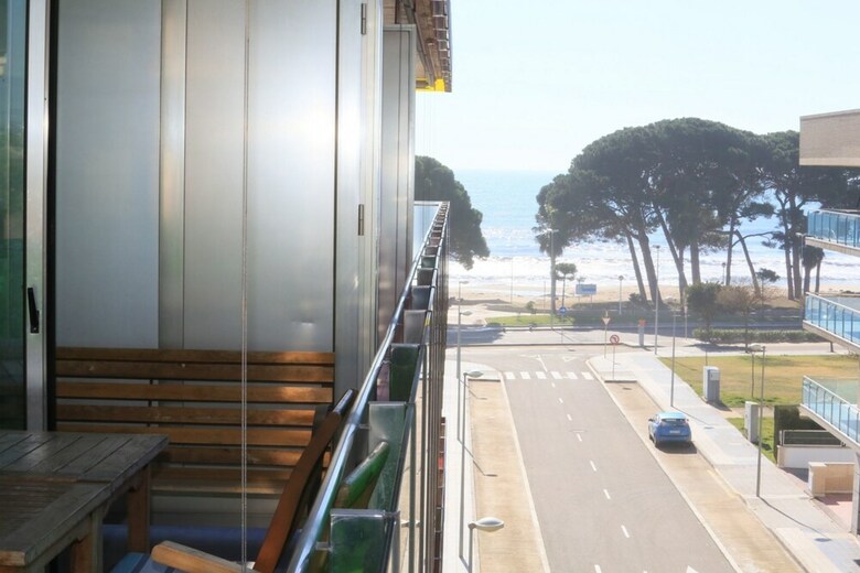 Apartamento Moderno Para 5 Personas En Cambrils