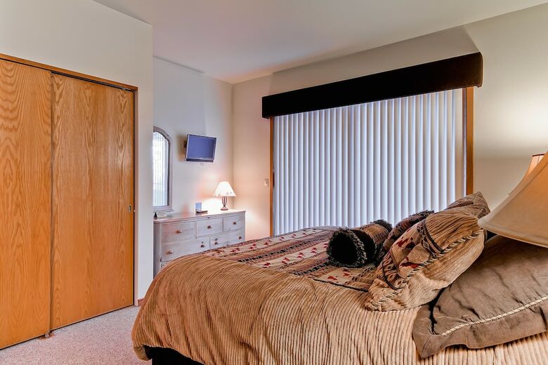Snow Flower Condos By Steamboat Resorts
