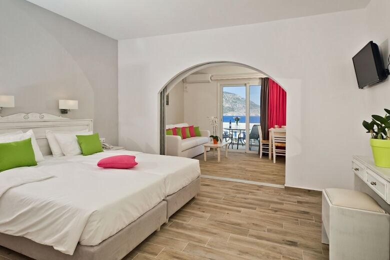 Aparthotel Sound Of The Sea View Studios