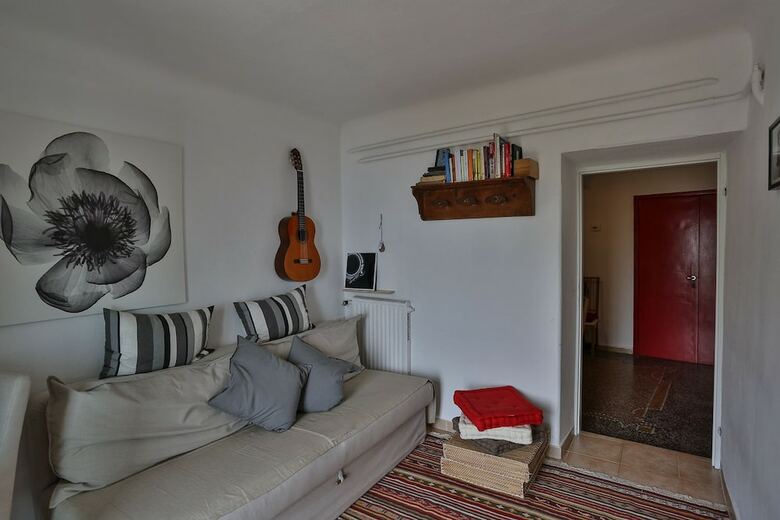 Radici Sea View Apartment With Balcony
