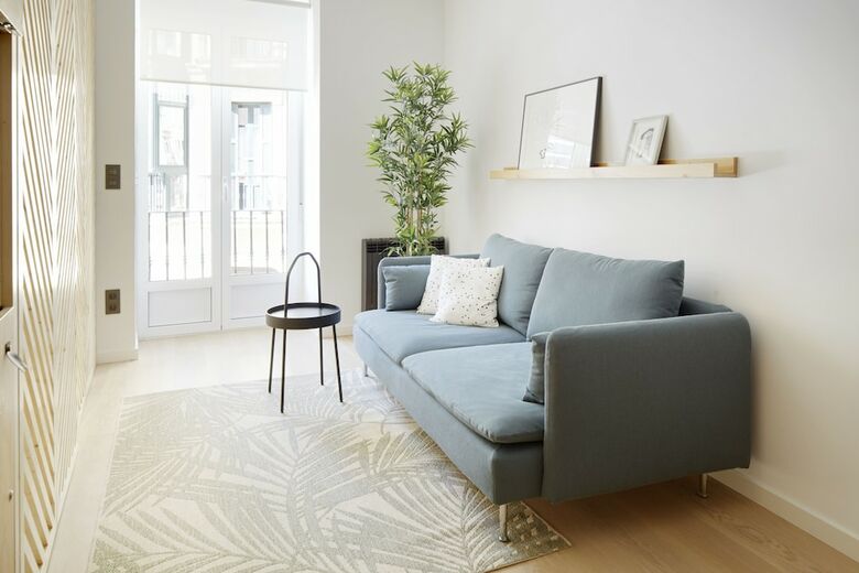 Easo Plaza Apartment By Feelfree Rentals