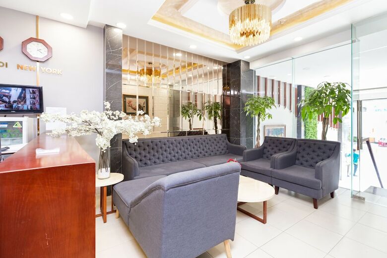 White Diamond Pn Hotel - The Art