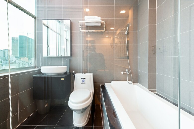 White Diamond Pn Hotel - The Art