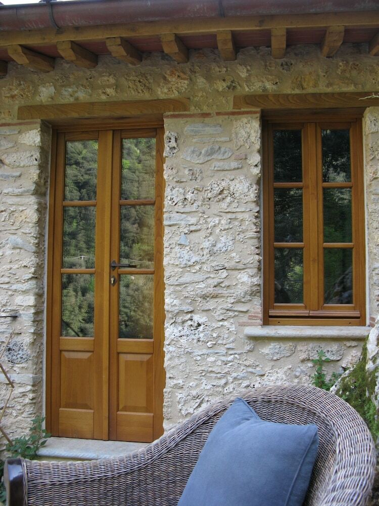 Almora Bed & Breakfast