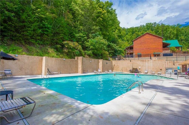 Cabana Aspens Envy 4 Bedroom Home With Mountain View