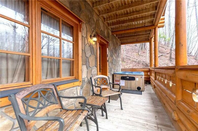 Cabana Enchanted Forest 1 Bedroom Home With Gas Fireplace