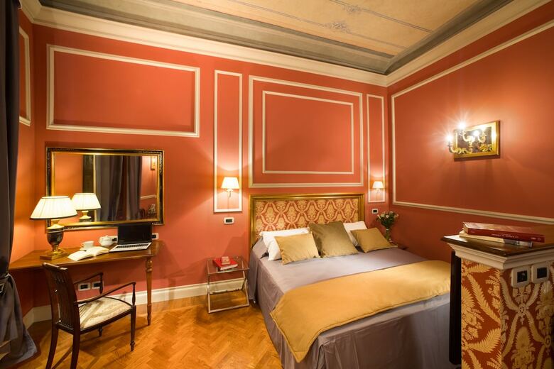 Boutique B&B Torre De' Conti