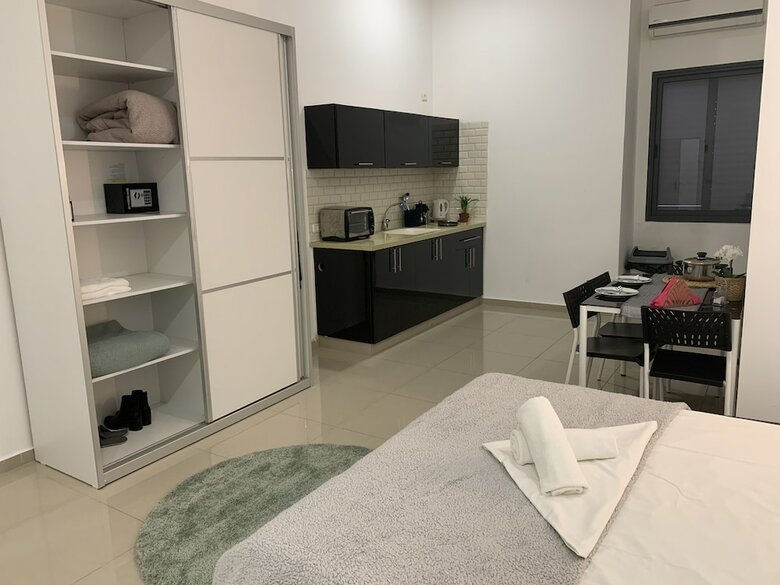 Spat Studio Apartment
