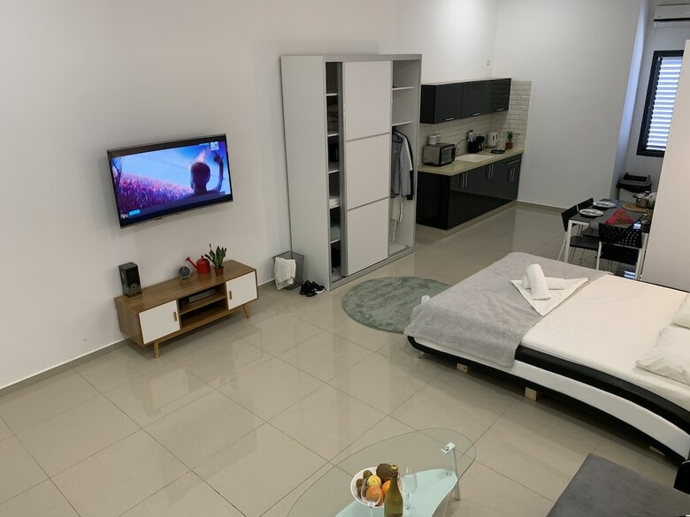 Spat Studio Apartment