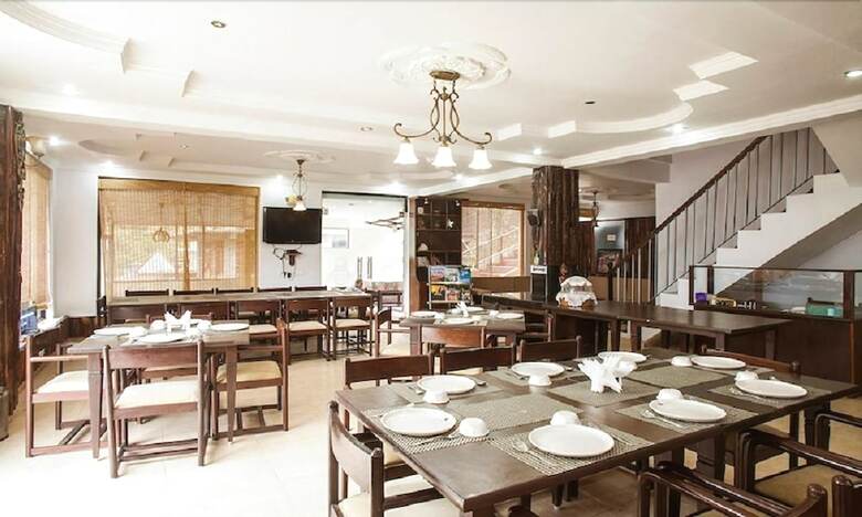 Hotel Dragon I Resorts