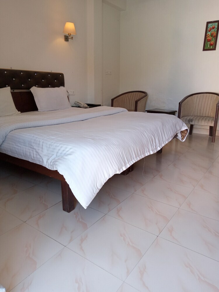Hotel Dragon I Resorts