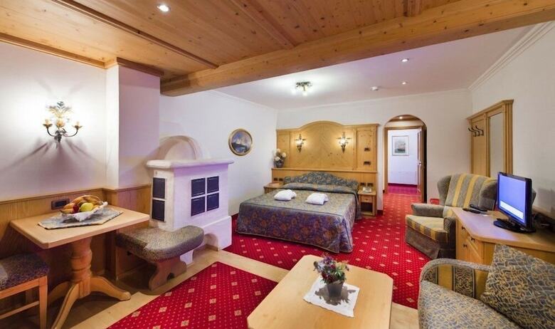 Alpen Hotel Corona