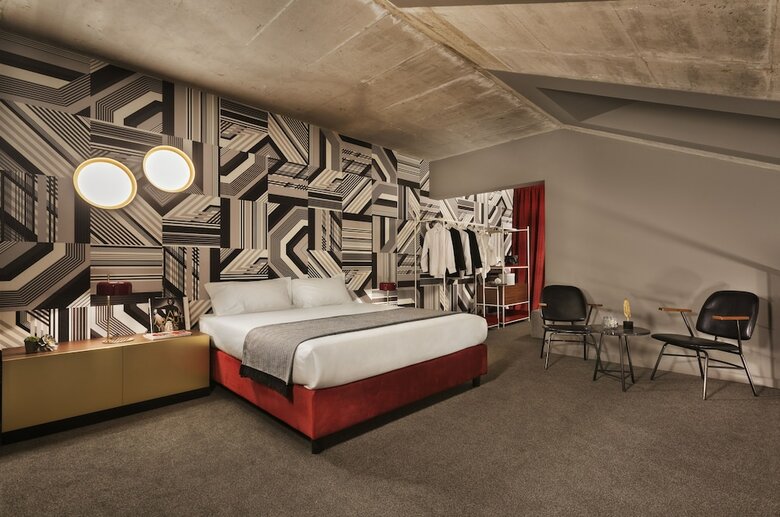 Bed & Breakfast Stories Hotel