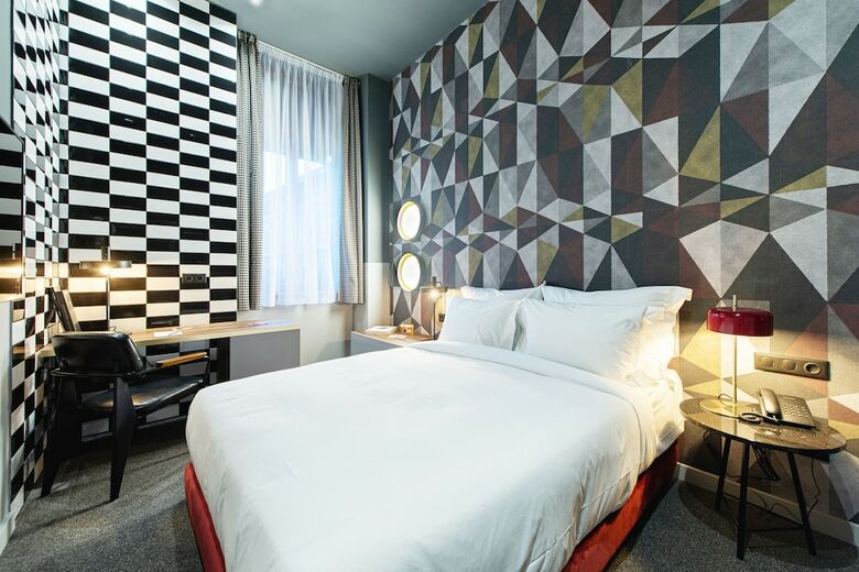 Bed & Breakfast Stories Hotel