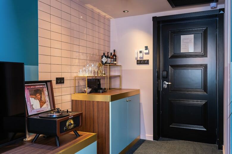 Bed & Breakfast Stories Hotel