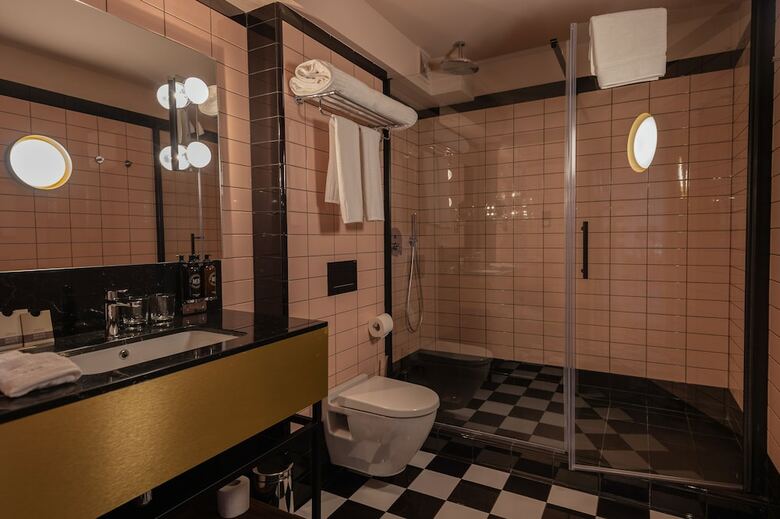 Bed & Breakfast Stories Hotel