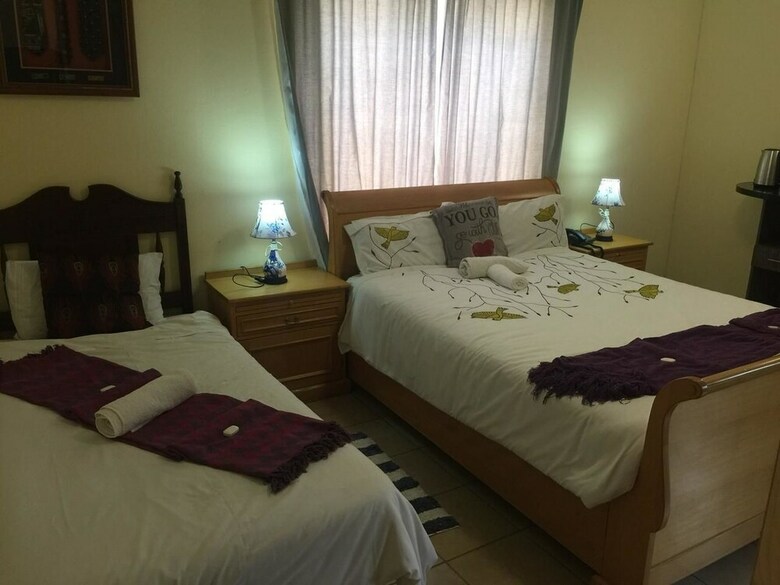 Pale Bohemia Bed And Breakfast