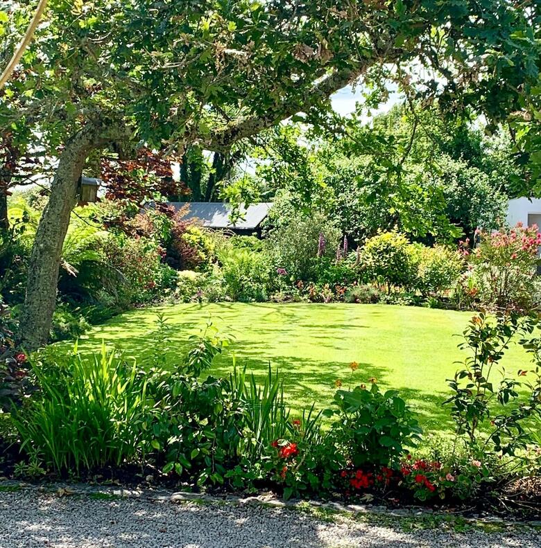 Tresowes Green Cottage
