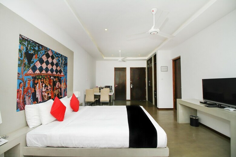 Hotel Capital O 402 Serendiva Beach Resort