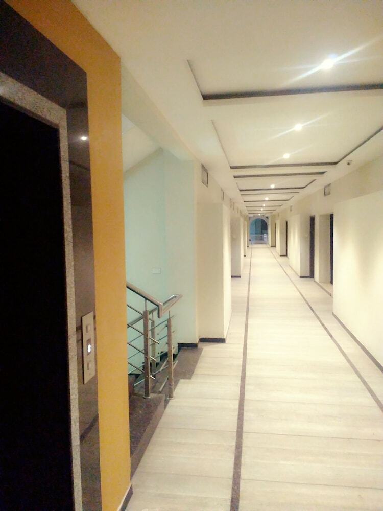 Hotel Shreeram