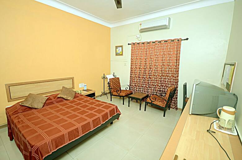 The Pavillion Hotel