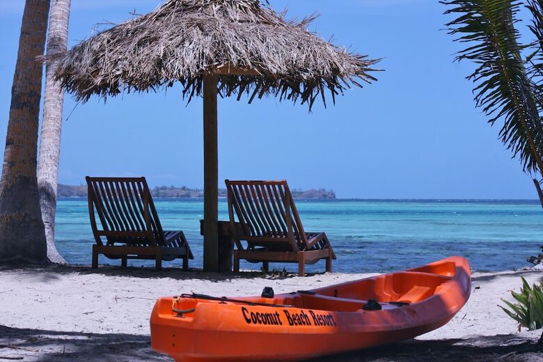Hotel Coconut Beach Resort