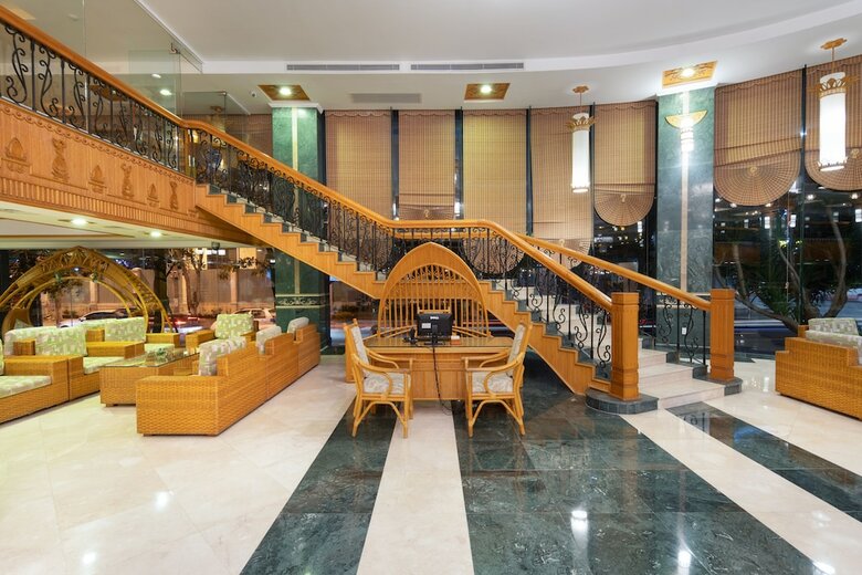 Senriver Hotel