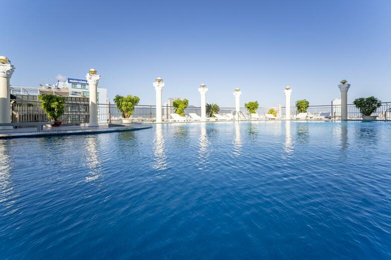 Senriver Hotel