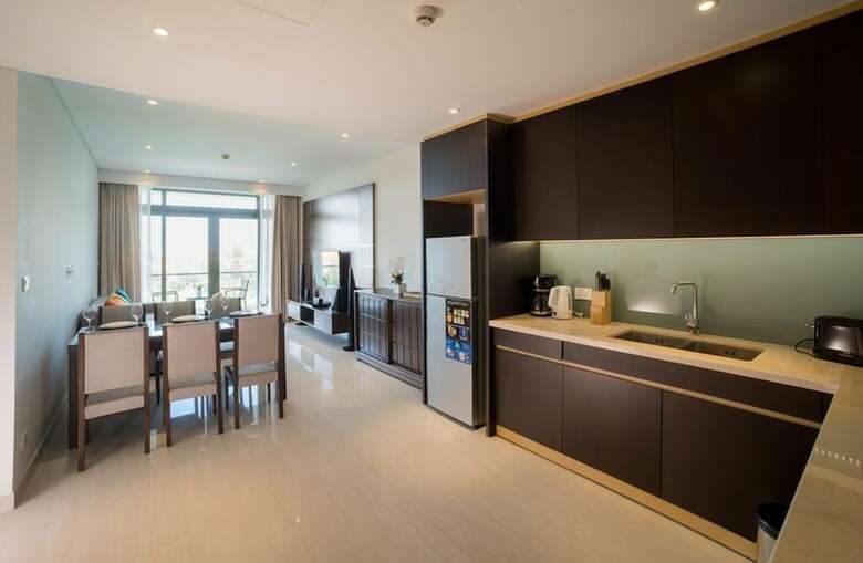 Ocean Apartment In Resort