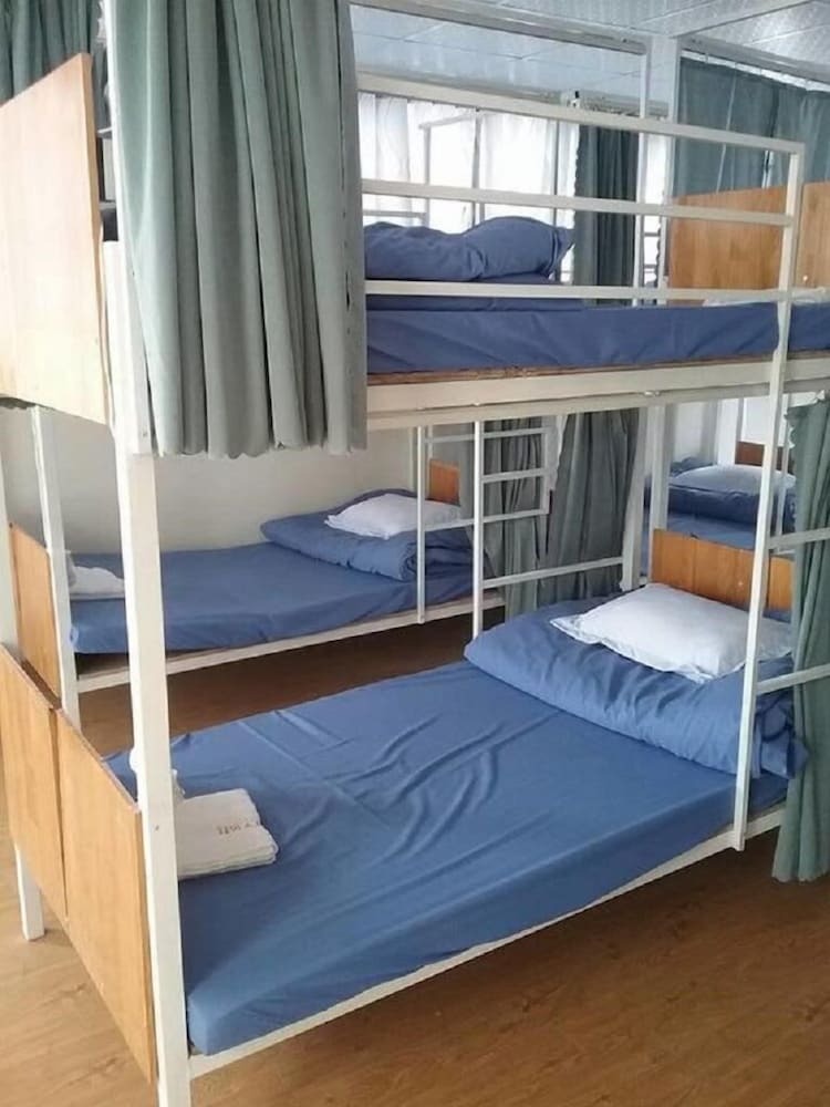 Hostal Sunrise Hotel - Hostel