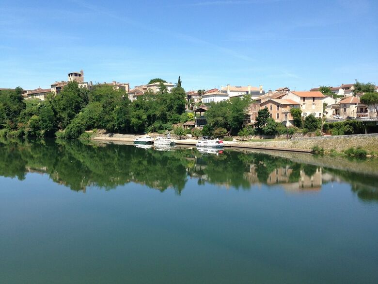 Hotel Au Fil De L' Eau