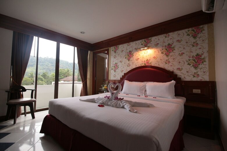 Hotel Taj Phuket Inn