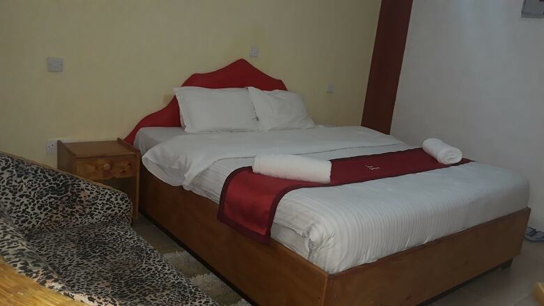 Posada Brooks Lodge