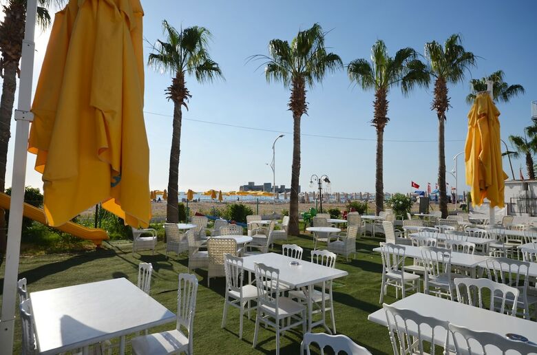 Park Admiral Hotel