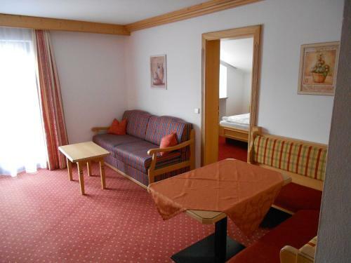 Hostal G�stehaus Wei�es R�ssl