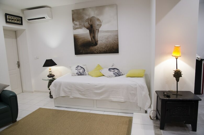 Bed & Breakfast L?�l�phant De Vaugines