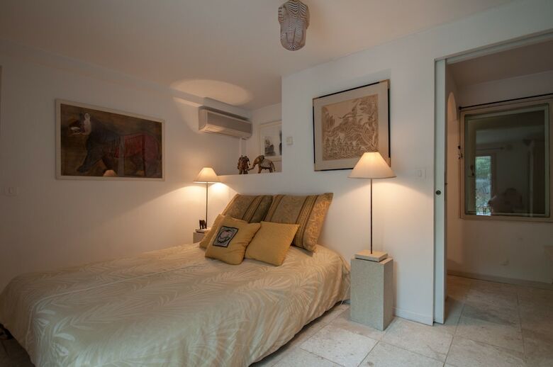 Bed & Breakfast L?�l�phant De Vaugines