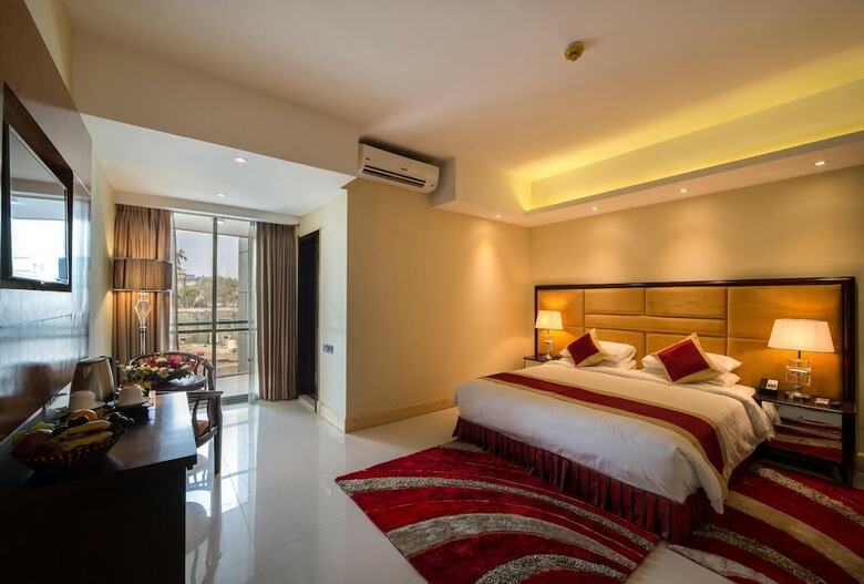 Grand Palace Hotel & Resort's Rangpur