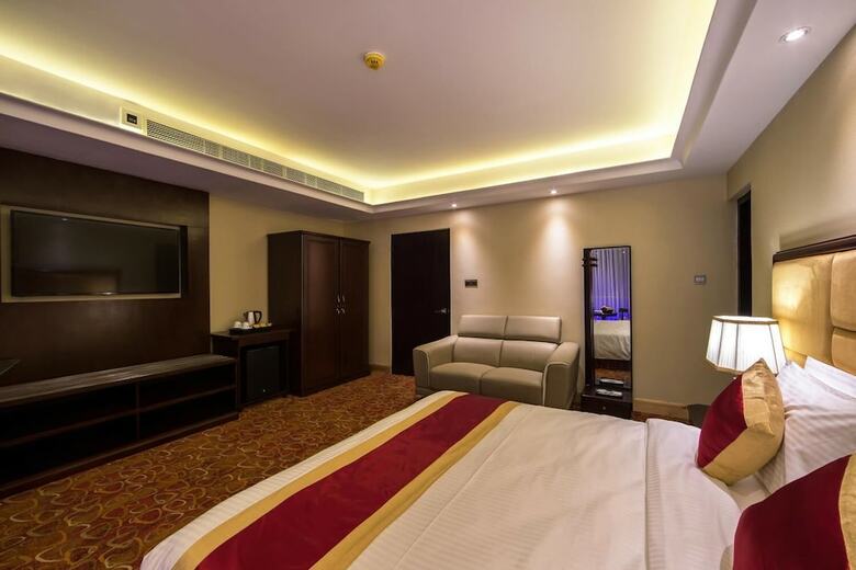 Grand Palace Hotel & Resort's Rangpur