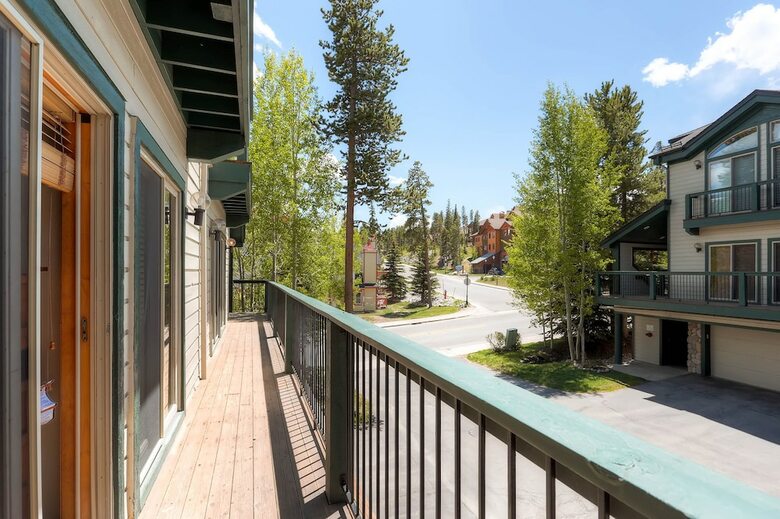 Antlers Lodge