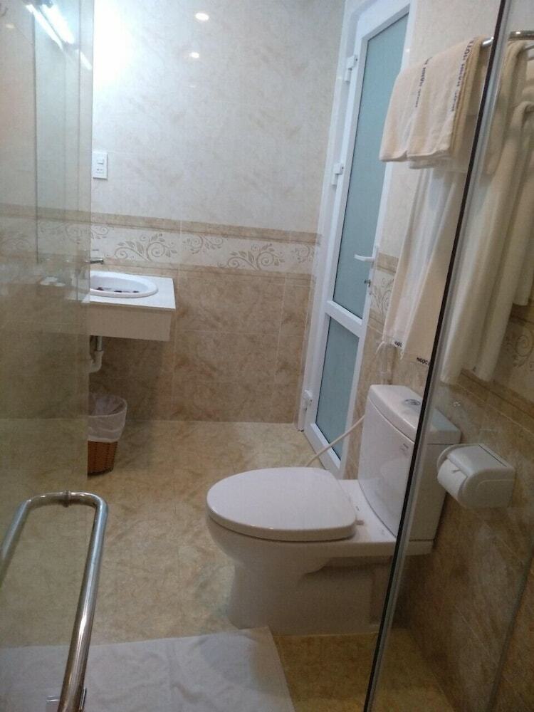 Ngoc Hanh Beach Hotel