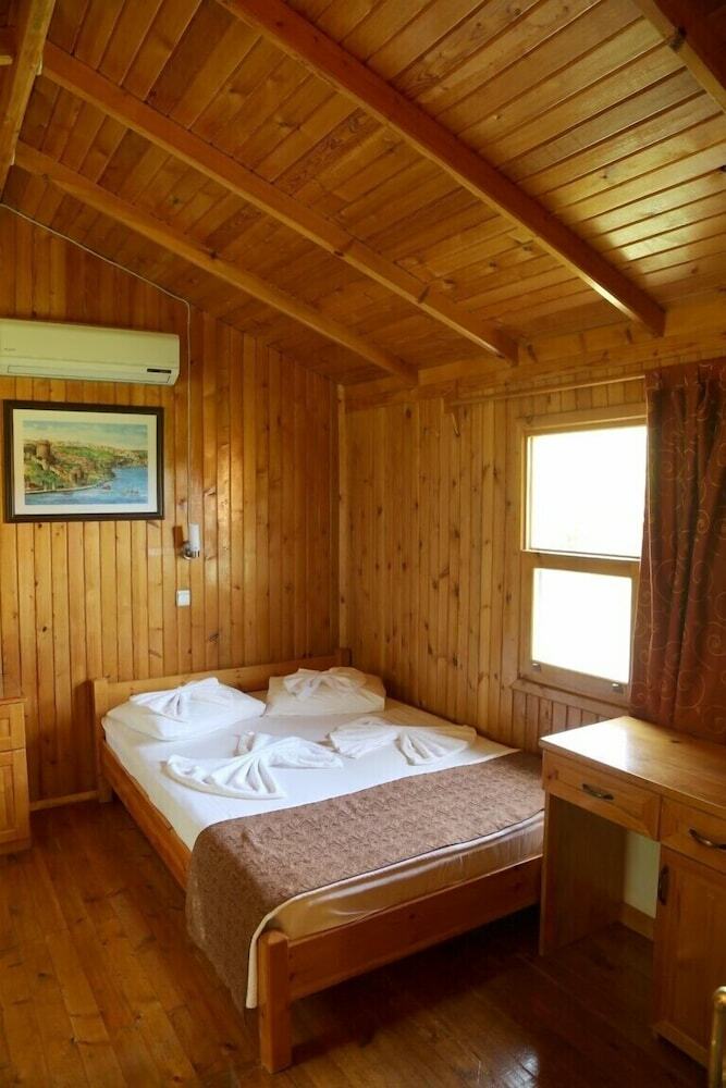 Hotel Arkadas Otel