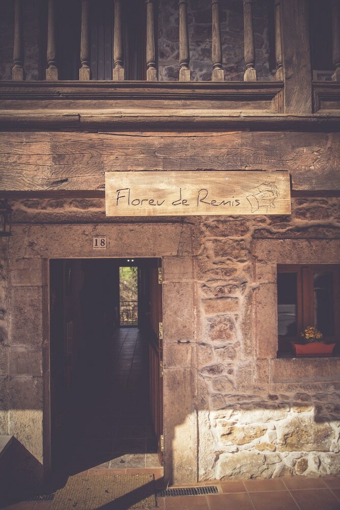 Agroturismo Casa Rural El Floreu De Remis