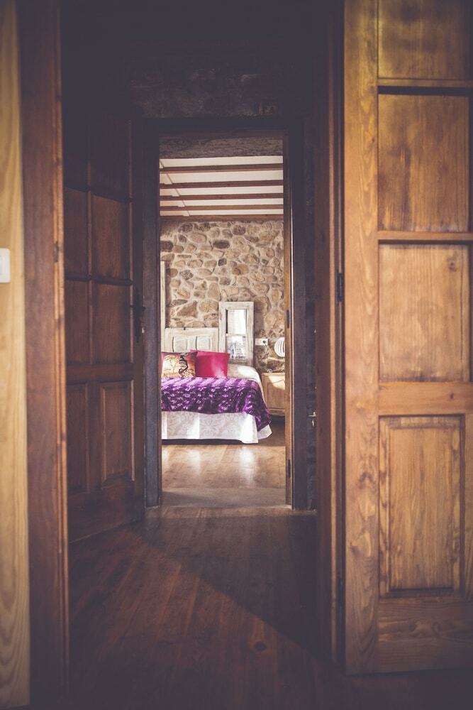 Agroturismo Casa Rural El Floreu De Remis