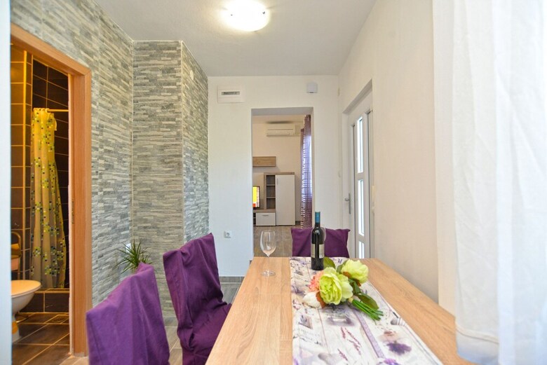 Apartment Vili 351