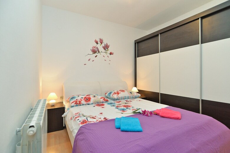 Apartment Vili 351