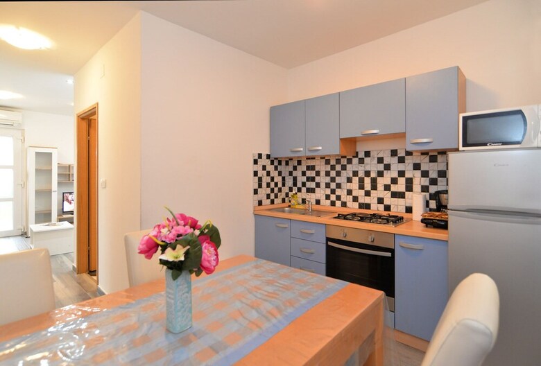 Apartment Vili 351