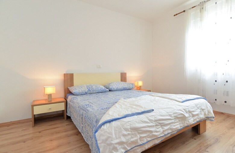 Apartment Vili 351